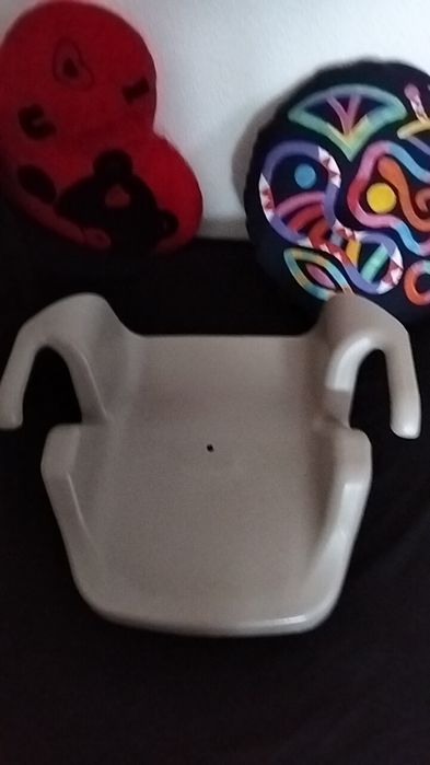 Vendo cadeira criança