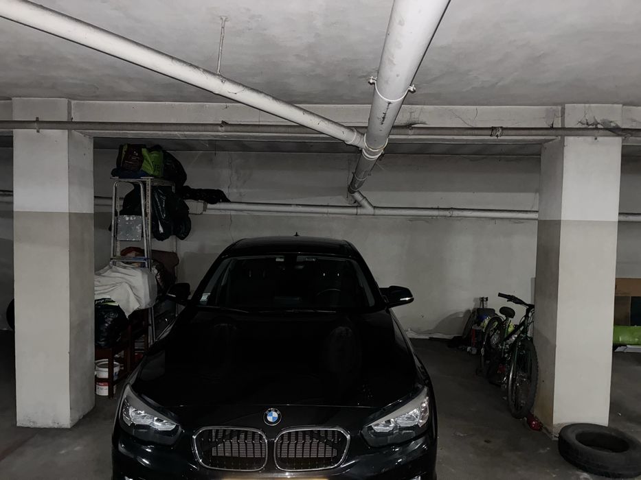 Alugo lugar de garagem com13m2