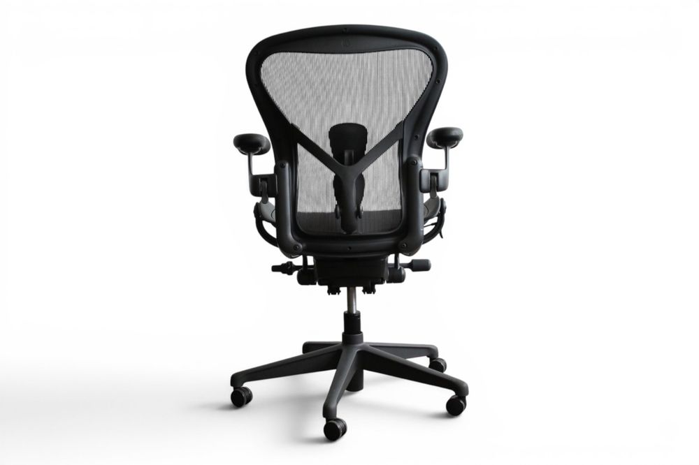 Cadeira Herman Miller modelo aeron remastered SL