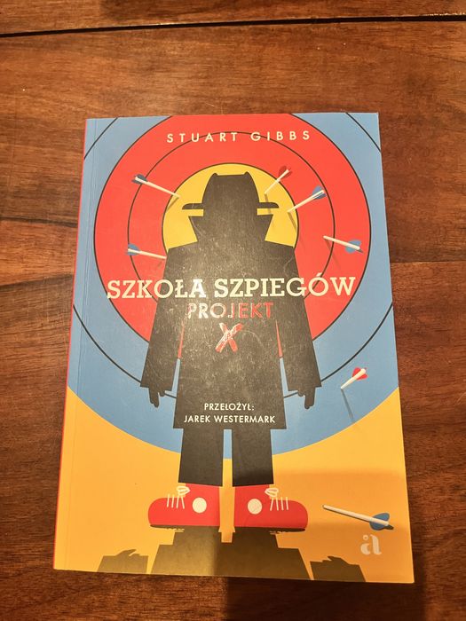 Szkoła szpiegów projekt X Ksiąszka autora stuarta gibbsa