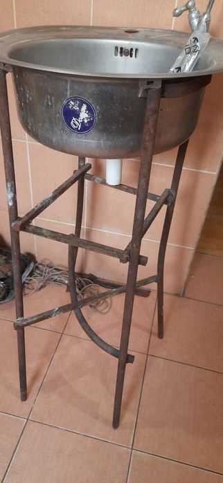 Мойка кухонна на стойке