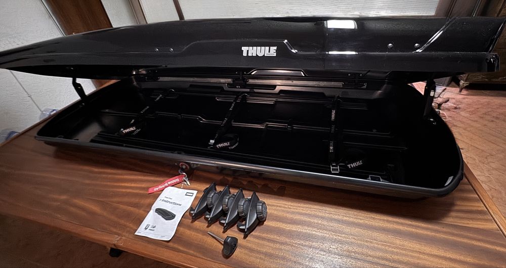 Caixa de tejalilho Thule Flow 606 400L