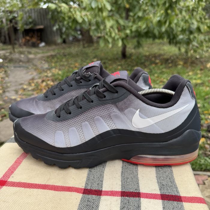 Кроссовки Nike Air Max Invigor Black/White, 46 размер, Оригинал, Кросівки
