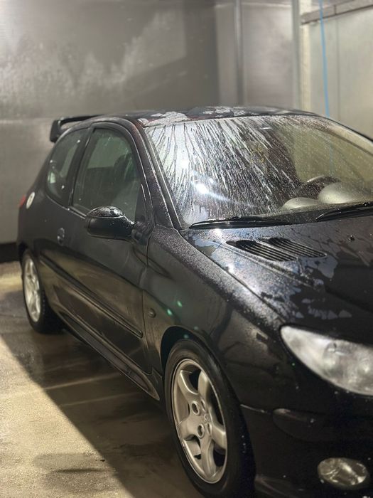 Peugeot 206 1.6 gti