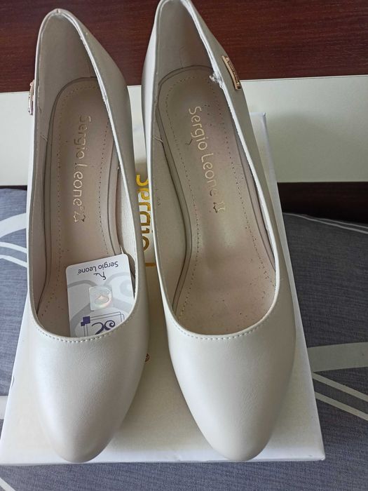 Półbuty damskie nowe