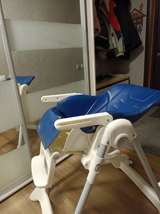 Стільчик для годування Chico