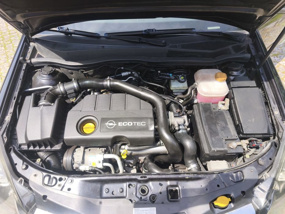 Opel Astra H GTC 1.7 CDTi 100cv