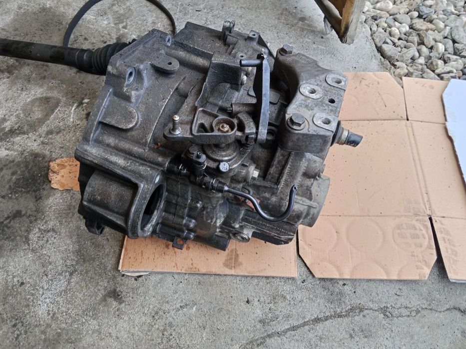 Skrzynia biegów 2.0 TDI kdn 23107 VW 6 biegów