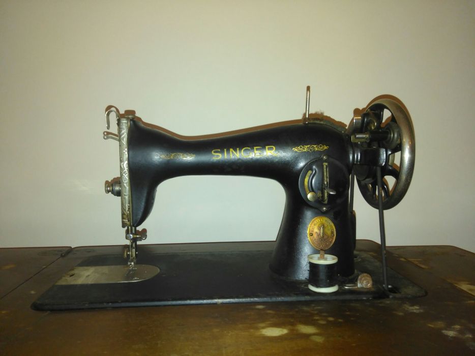 Maquina Costura SINGER Vintage Antiguidade