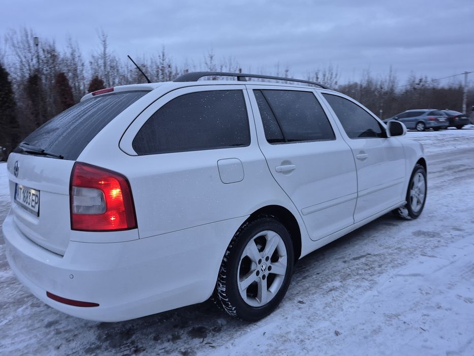 Продам шкоду Октавію 2.0 дизель механіка