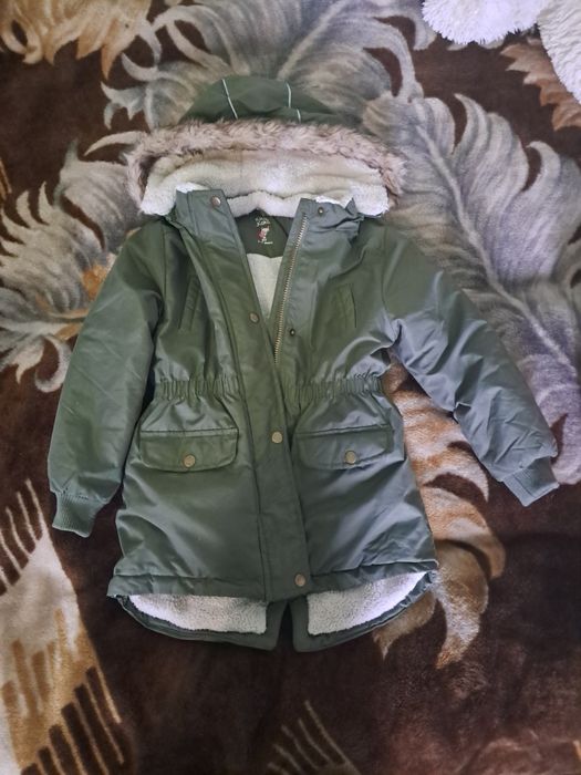 Курточка на девочку, рост122
