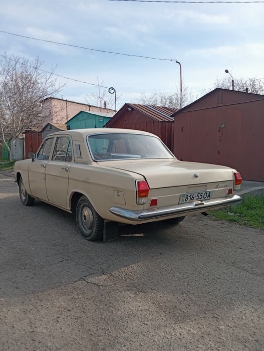 Продам ГАЗ 24 1984 год  под разбор