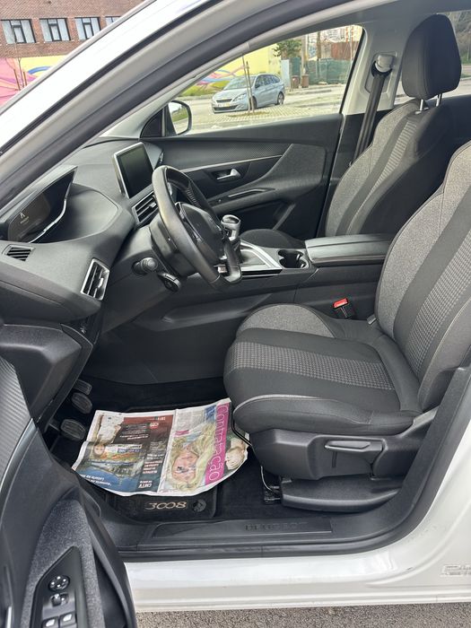 Peugeot 3008 1.2 PureTech 130cv Active Pack - 2020