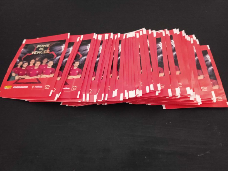 64 carteiras POR ABRIR colecção Continente Mundial 2022 Fome de Vencer