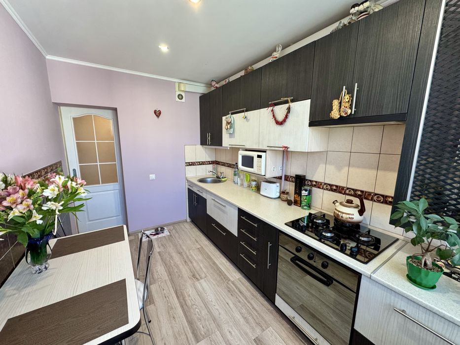 3-х кімн. квартира, вул. Руська ( Гравітон)