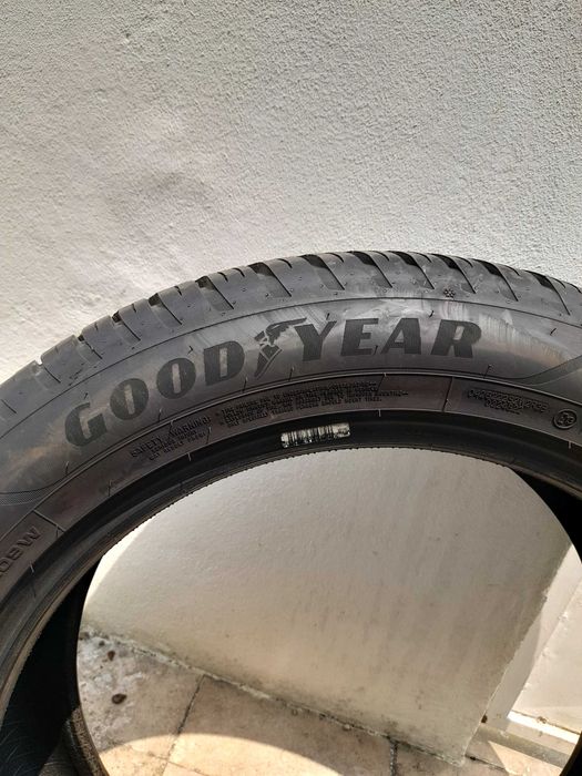 Pneu Goodyear Vector 255/50 R20 109W