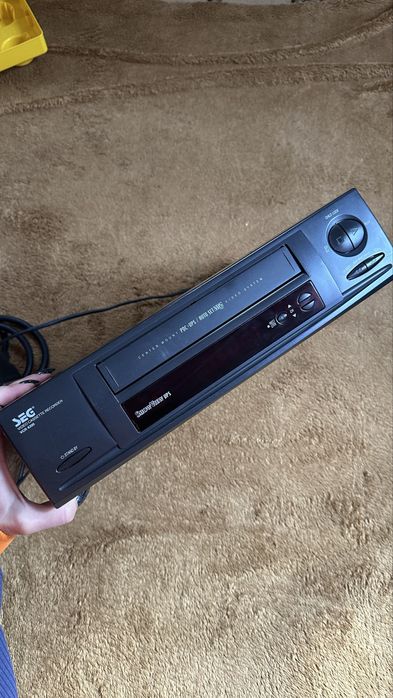 Відеомагнітофон SEG VCR-4200