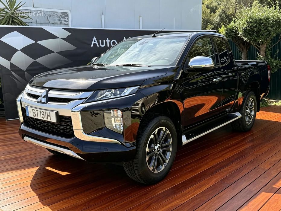Mitsubishi L200 2.3 DI-D Strakar Club Evolution 4WD IVA DEDUTIVEL