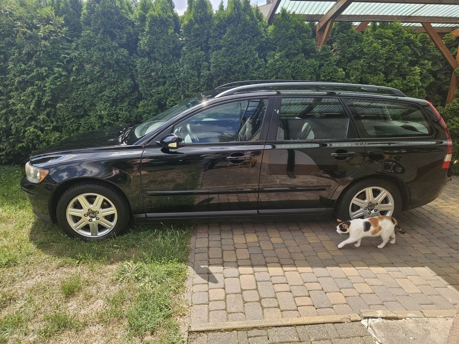 Śliczne Volvo V50 2,0 2004r