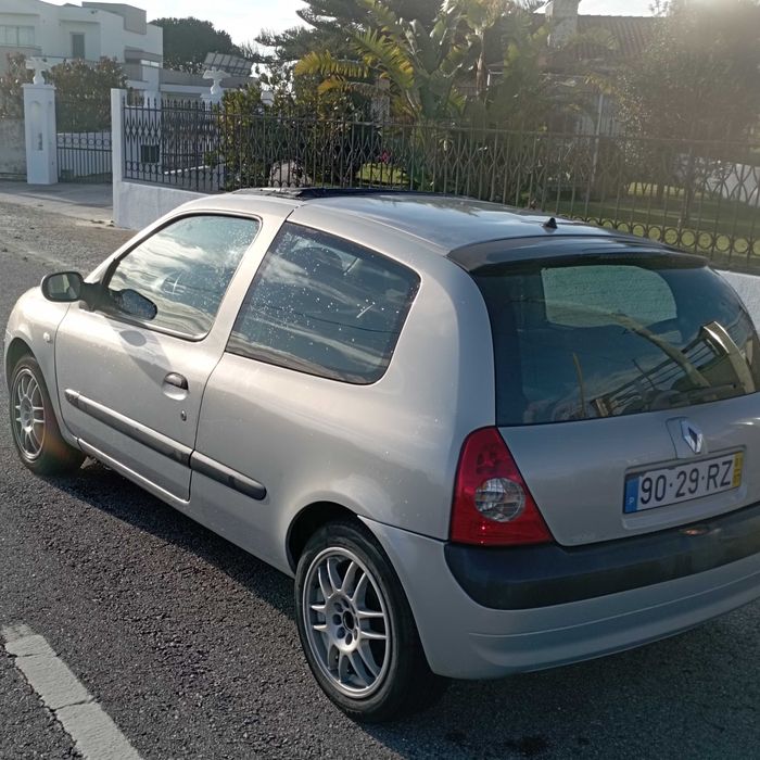 Renault Clio muito econômico