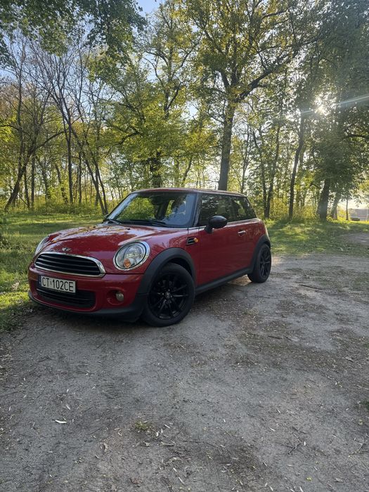 Mini Cooper  1.6, 2011