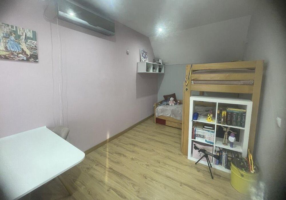 Затишна квартира з газовим опаленням !!!