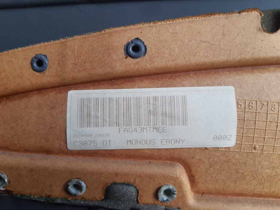 Tapicerka drzwi boczek lewy przedni kierowcy Ford Focus mk3
