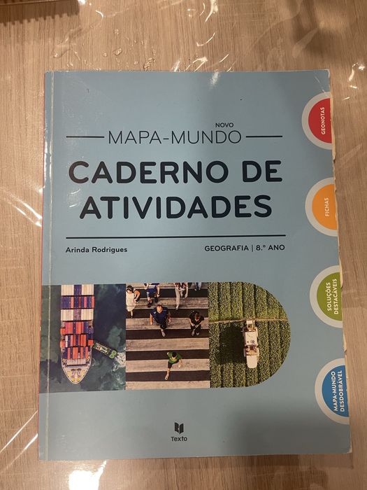 Vendo livros de fichas 8 ano