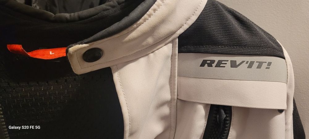 Kurtka Goretex 3 warstwowa stan bdb