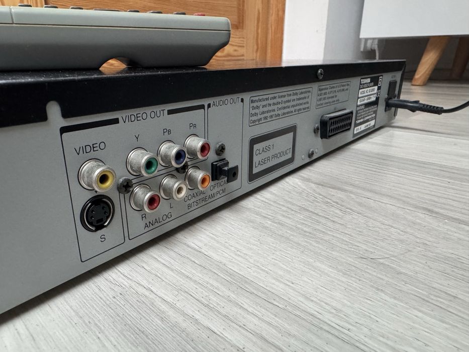 Toshiba CD , DVD, Player SD-220E