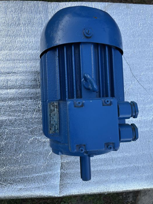 Електро двигун 5.5квт. Б/У в