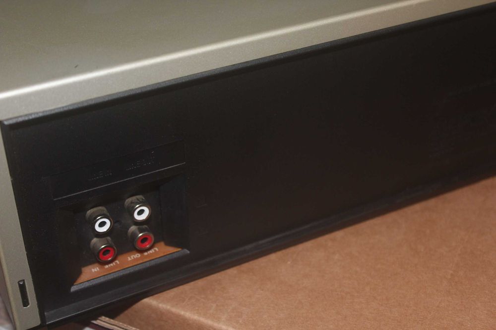 Technics M233X- Deck