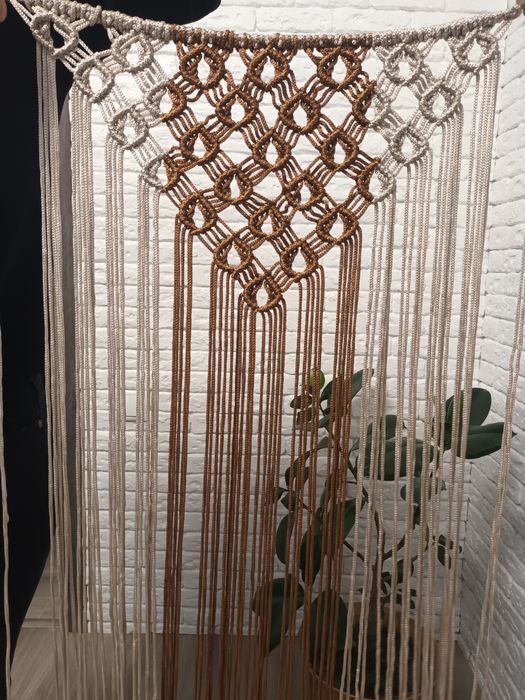 Хустка припинда в стилі макраме