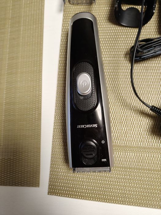 Akumulatorowa maszynka do strzyżenia