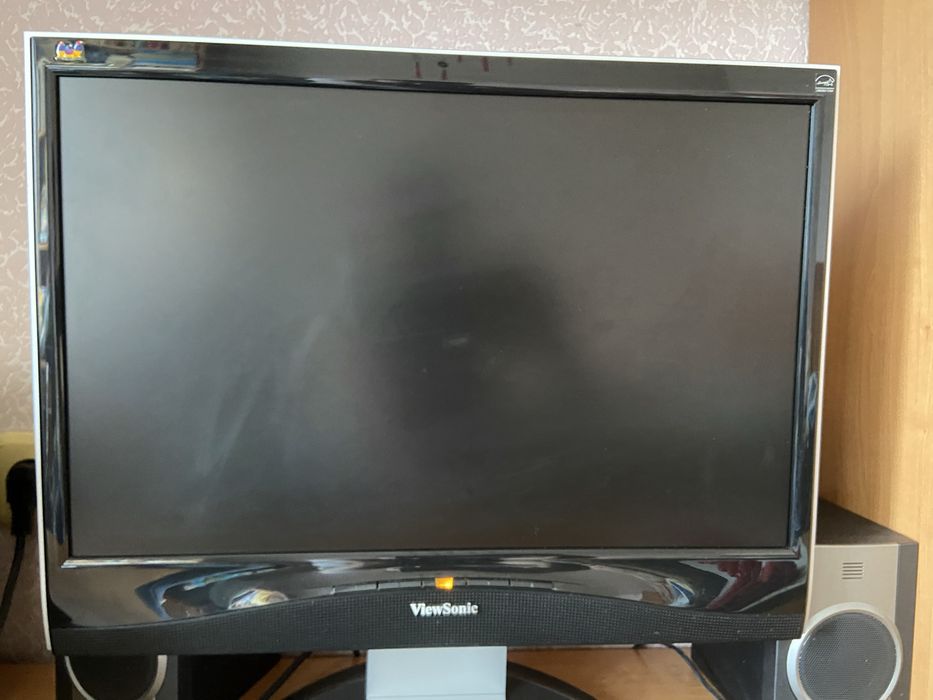 Монітор ViewSonic 22” широкоформатний, робочий