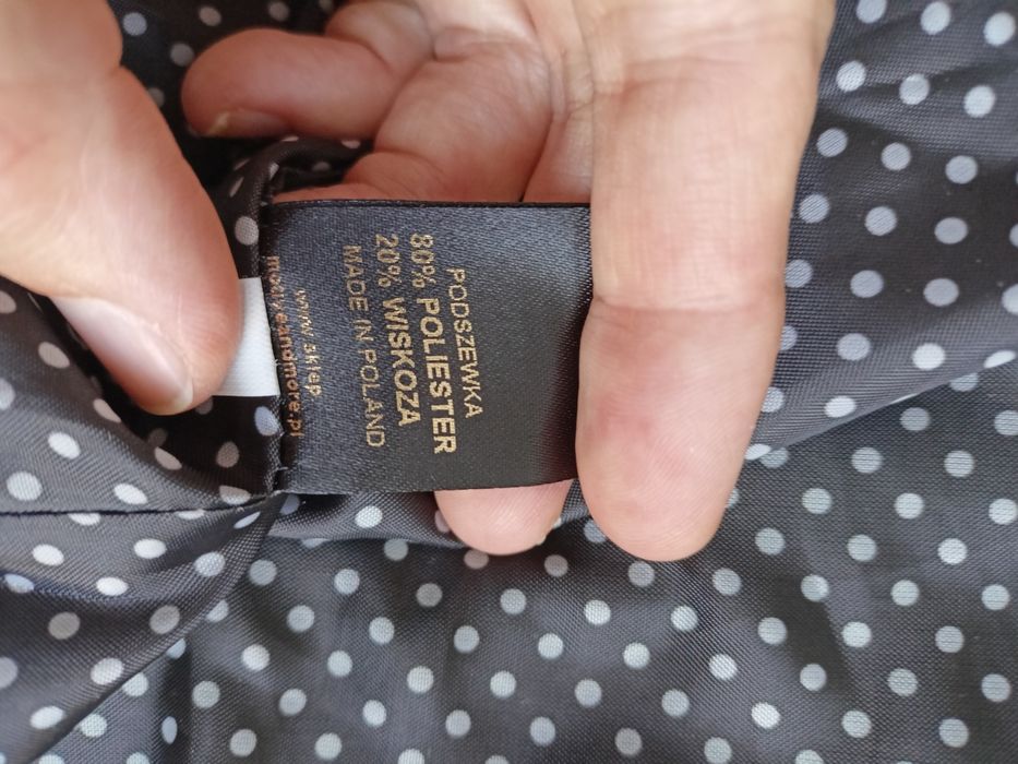 Kurtka bomberka z kapturem Motive&More XS