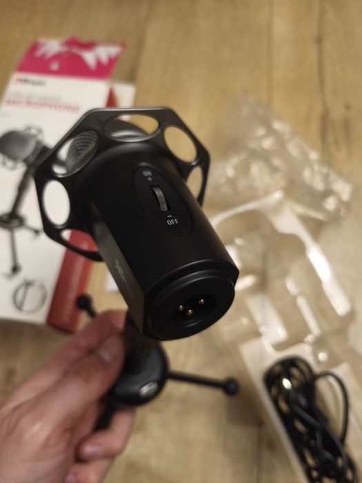 Mikrofon że stojakiem Trust Radi na Jack 3,5 mm