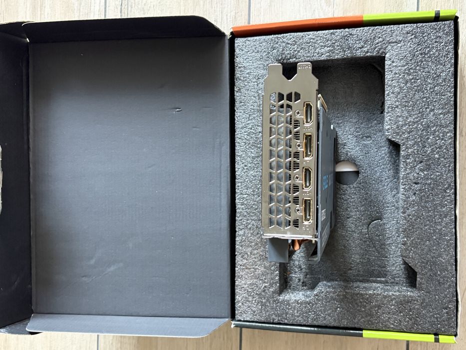 Zarezerwowane Gigabyte GeForce RTX 3060 Ti EAGLE OC 8G – 8 GB GDDR6
