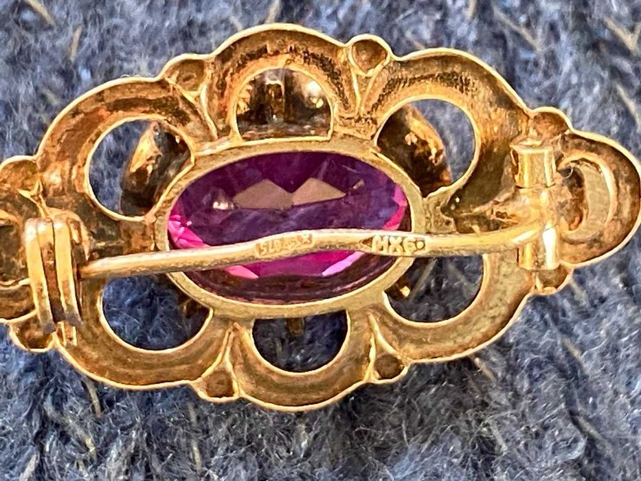 Stara broszka z korundu aleksandrytu z ZSRR. Srebro próby 875