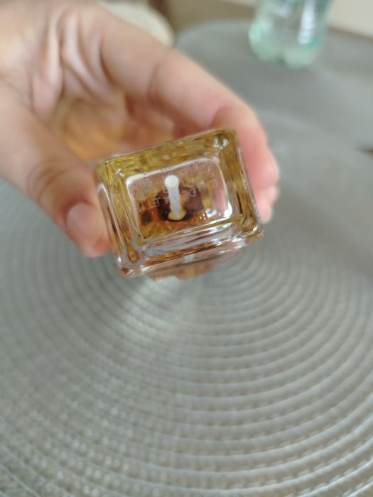 Piękna perfuma givenchy