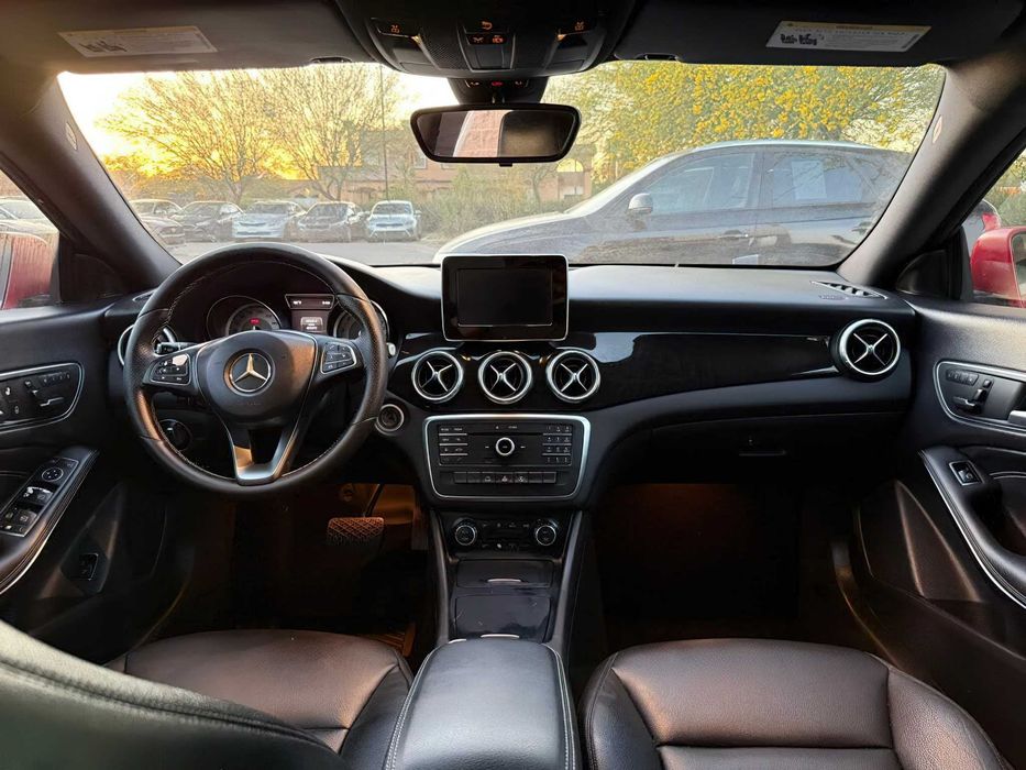 Mercedes-Benz CLA      2016