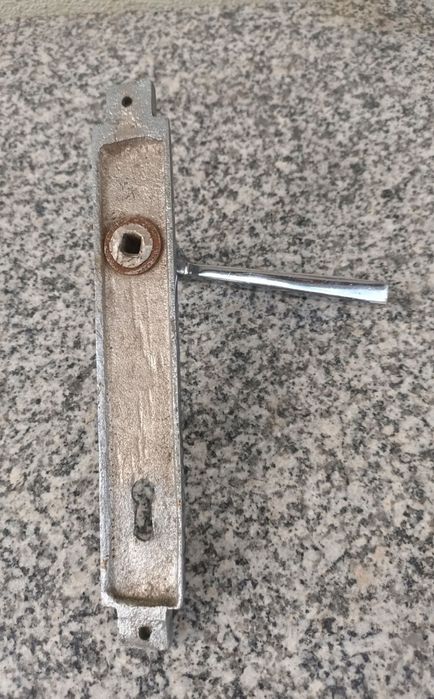 Vintage Handles440989627303874563