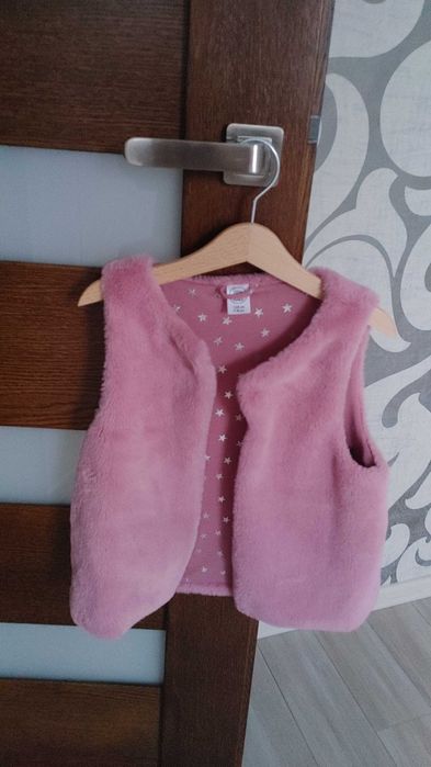 Kamizelka futrzana r.128 7-8 lat rozowa