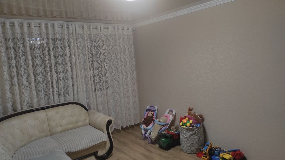 Продаю 3 кімнатну квартиру