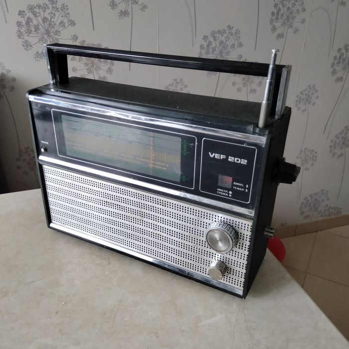 Радіоприймач ВЕФ 202