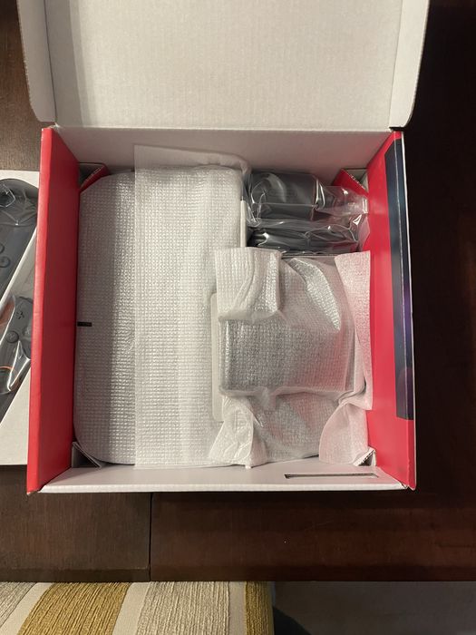Nintendo Switch 2 (NOVA, NÃO USADA)