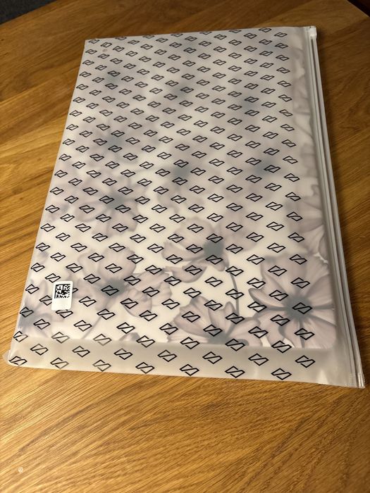 Twarde etui obudowa BURGA do MacBook Pro 16