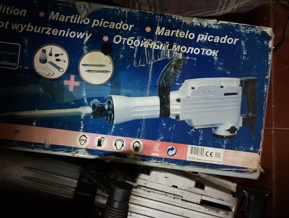 Martelo demolidor grande