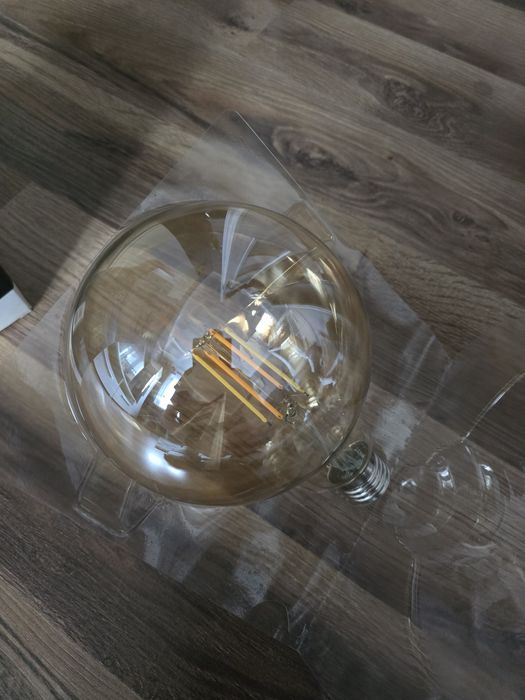 Żarówka inteligenta WiFi w stylu RETRO