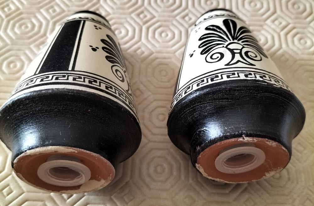 Saleiro e pimenteiro egípcio